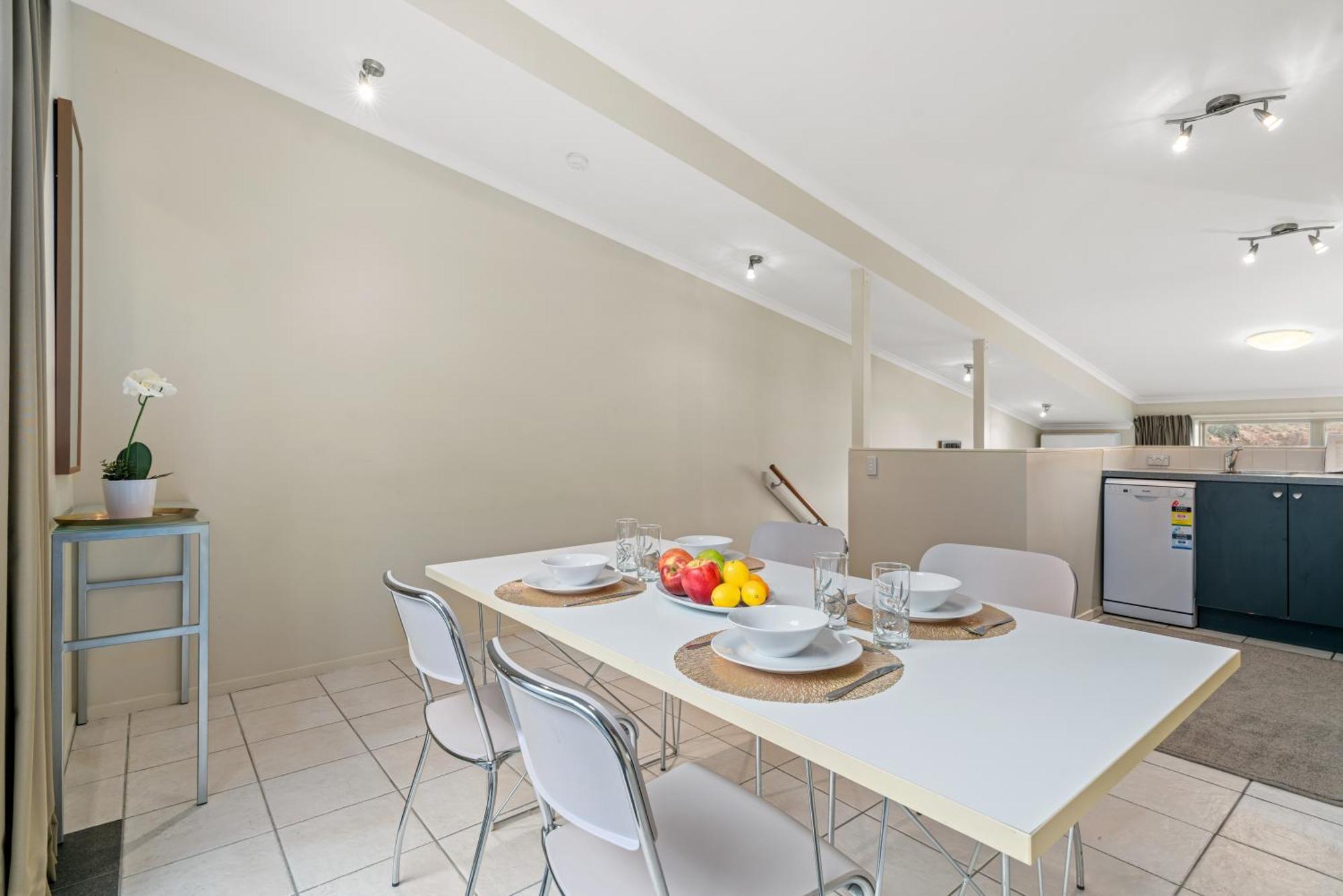 קווינסטאון 2-Bedroom Apartment With Lake & Mountain View - Beechwood מראה חיצוני תמונה