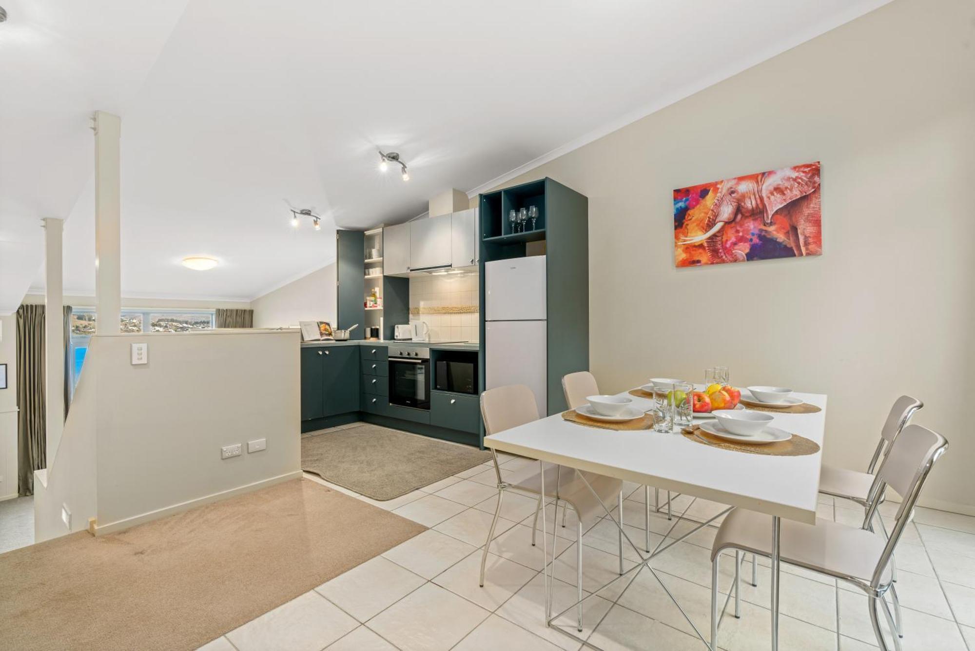 קווינסטאון 2-Bedroom Apartment With Lake & Mountain View - Beechwood מראה חיצוני תמונה